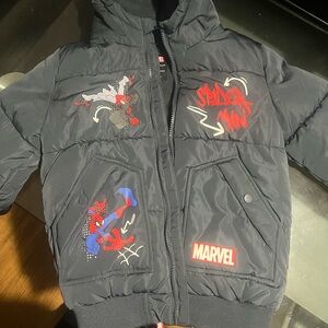 Boys spider man coat ( never worn)